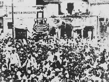 Photograph of the Homerule League Procession of Pune.jpg